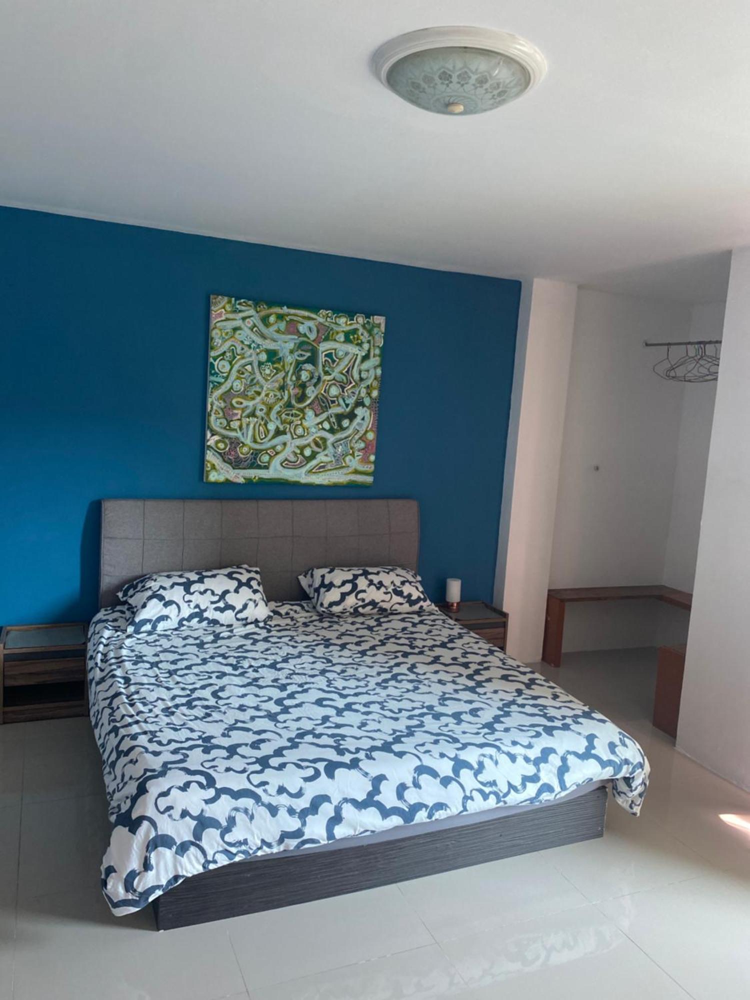 English Owned Homestay And Yoga Chalong Exterior photo
